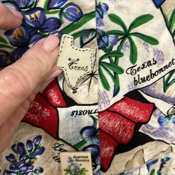 Handmade Texas blue bonnets florals dress, with ceramic buttons size Large - Picture 7 of 9